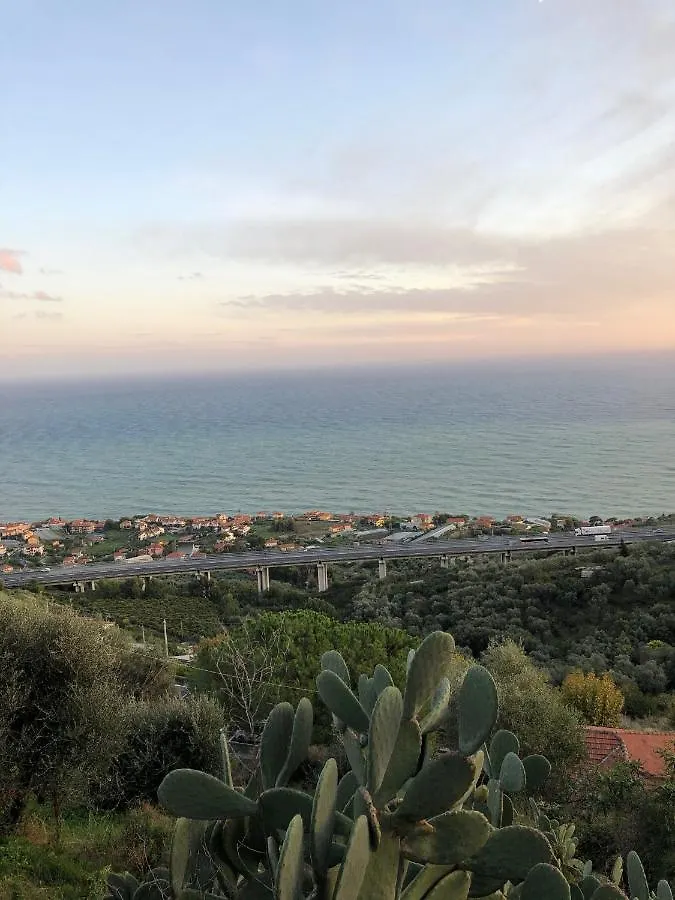Villa Ca' Limoni Costarainera Сasa de vacaciones